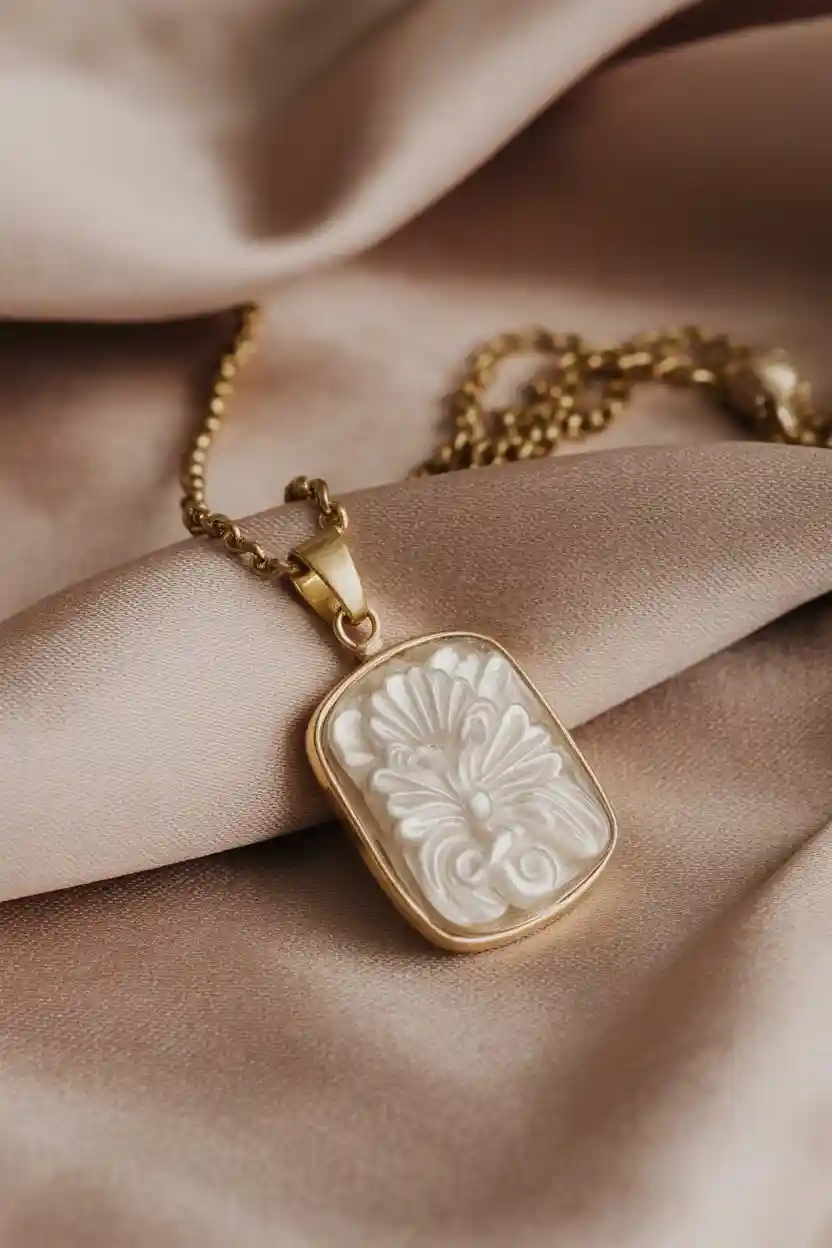 30 Affordable Handmade Gift Ideas 31 Handmade Pendant