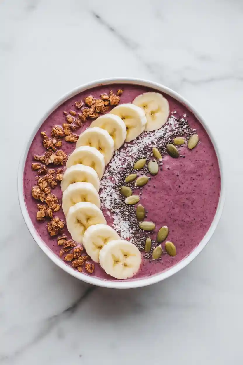25 Delicious Vegan Breakfast Ideas That Everyone Will Love 10 Smoothie Bowl with Plant Protein